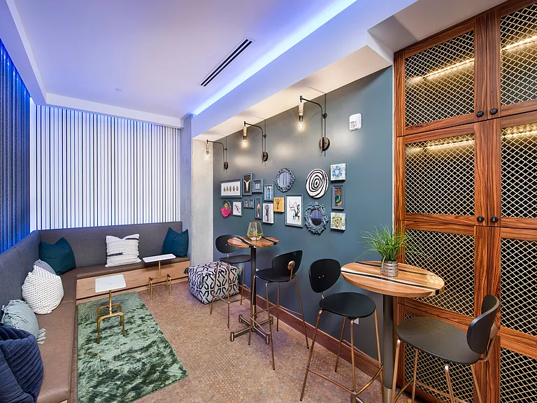 AMLI Lenox — Photo 16