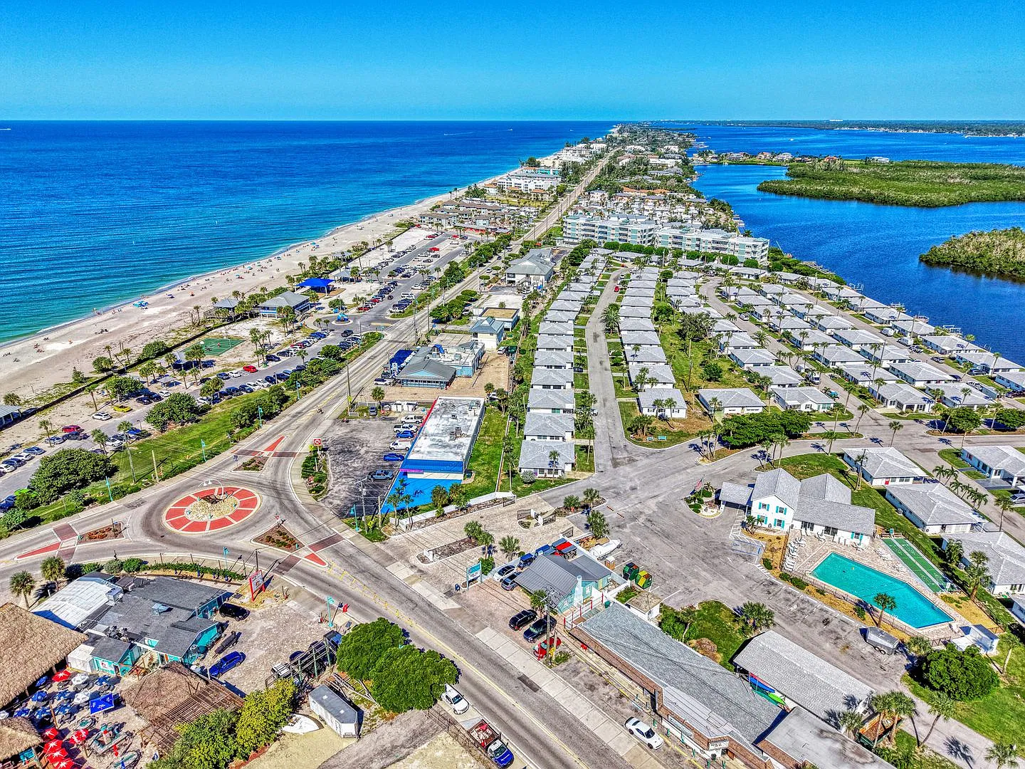 Magnificent Manasota Beach Gem! Steps Away From Beach-Available For 2027 Season! — Photo 4