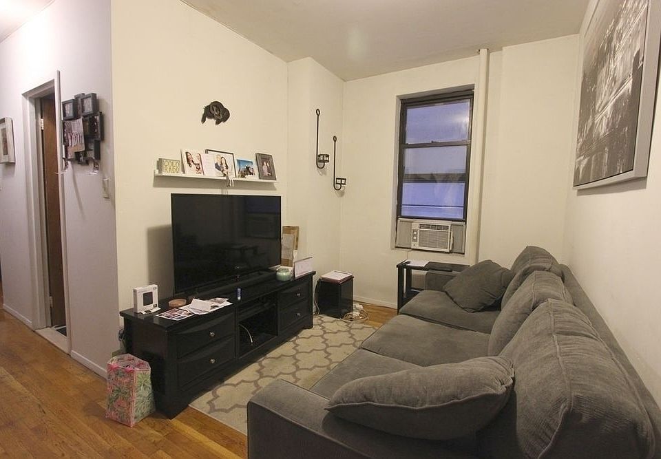 1st image of 234 E 50th St APT 1D