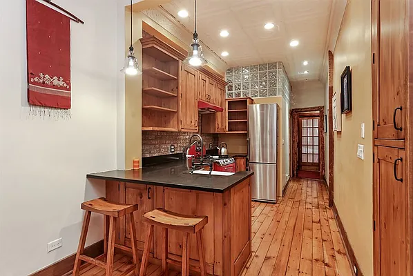 Sold by Corcoran | media 21