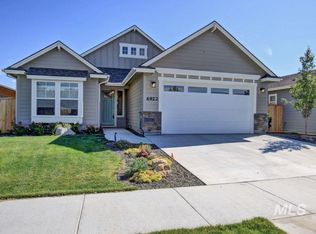 6922 W Sunglow Ave, Garden City, ID 83714