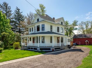 680 Eychaner Rd, Esmond, IL 60129