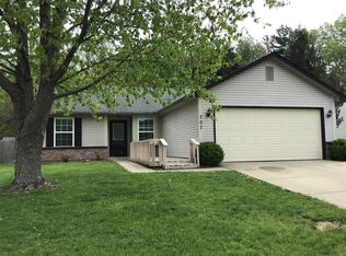 707 Lake Crossing Ct, Franklin, IN 46131