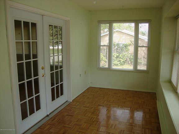 4th image of 50B Franklin Ln