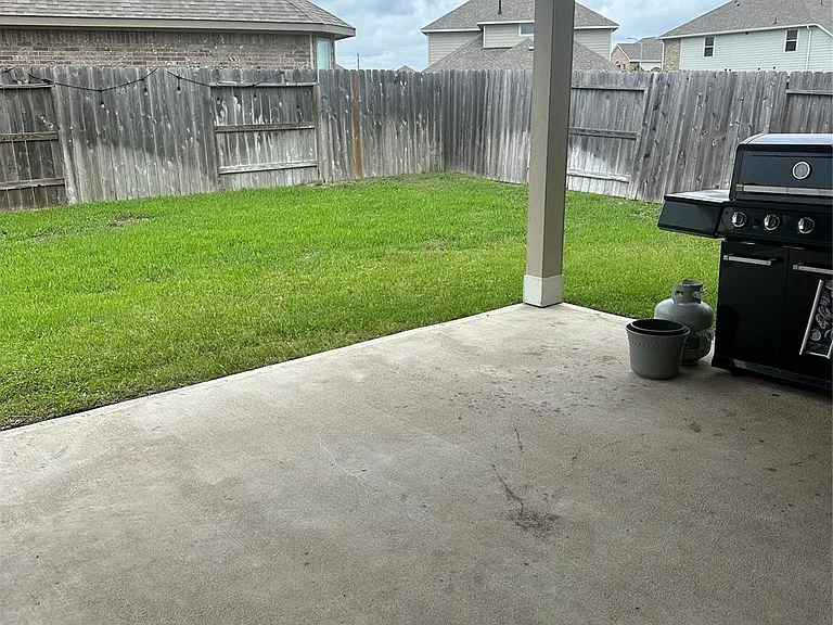 1617 Darwin Cedar Dr — Photo 19