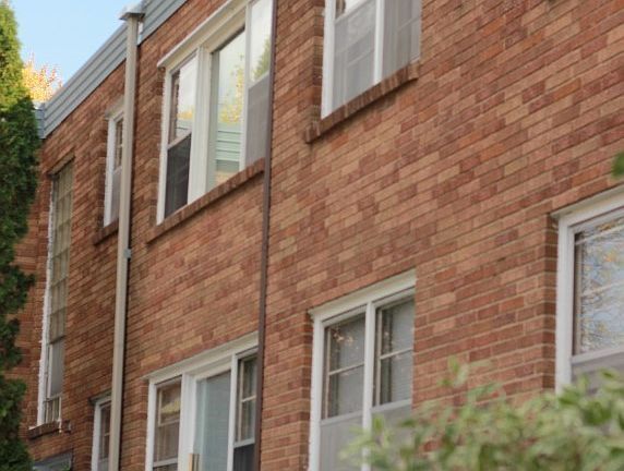 3rd image of 1270 Magnolia Ave E APT 205