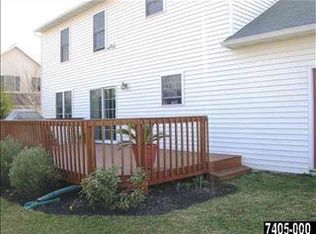 225 Olde Hickory Rd, Mount Wolf, PA 17347