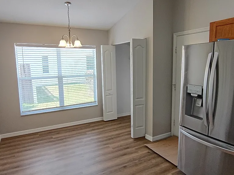 1715 Brookstone Way — Photo 16