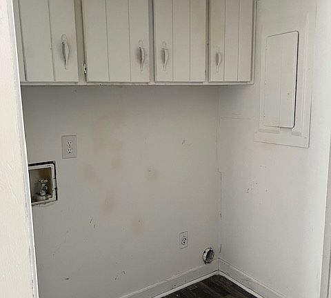 4th image of 323 E Blackstock Rd APT 14