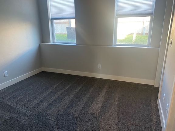 3rd image of 663 Pebble Mountain Dr #2