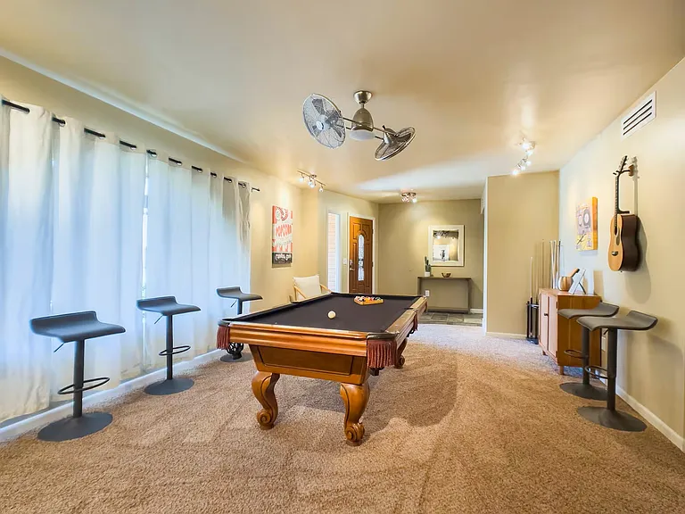 2146 E Manhatton Dr — Photo 5