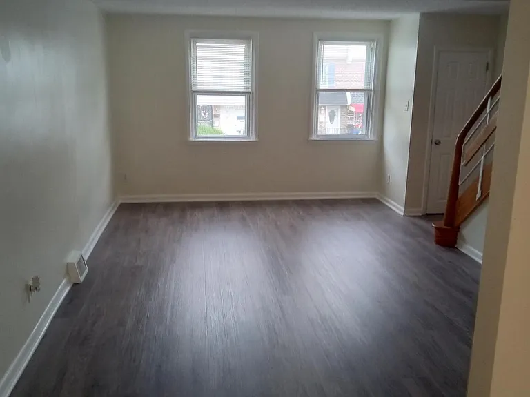 58 Suburban Ln — Photo 11