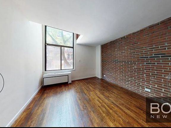 3rd image of 155 E 88th St APT 4c