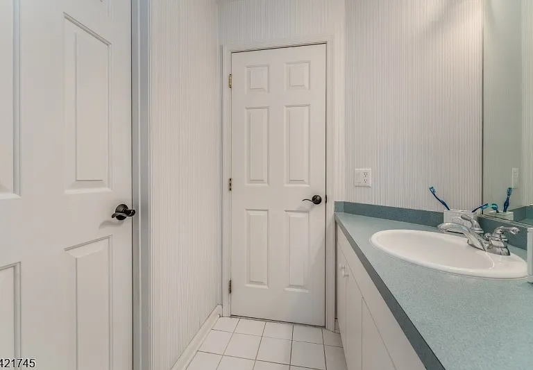 93 Bissell Rd #A — Photo 29