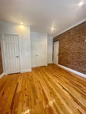 Rented by Hagstrom Management Inc | media 3