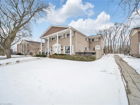 31 Woodman Dr S, Hamilton, ON L8K 4E2