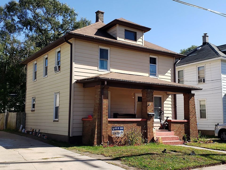1st image of 1944 Huizen Ave SW
