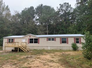 722 Thompson Hill Rd, Mc Lain, MS 39456