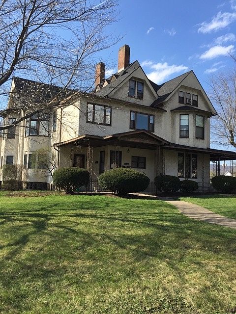 1st image of 1543 Sanderson Ave #1