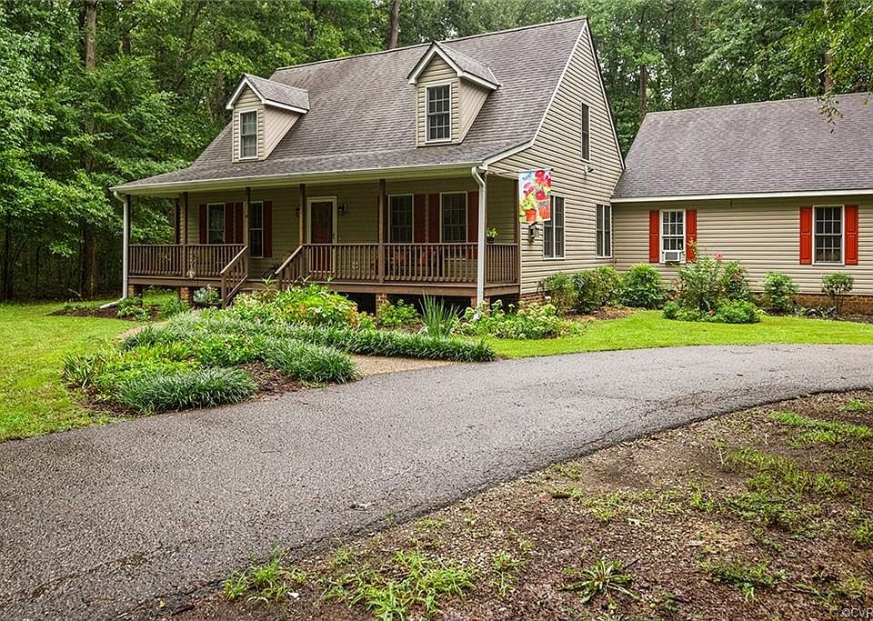 1st image of 2572 Butterwood Cir