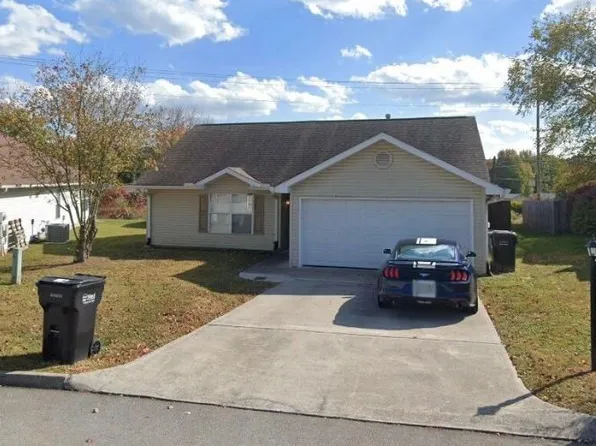 9223 Wells Station Rd, Knoxville, TN 37931