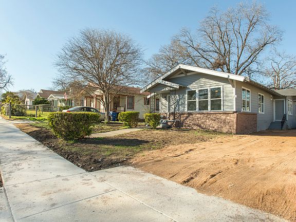 3rd image of 1115 W Russell Pl