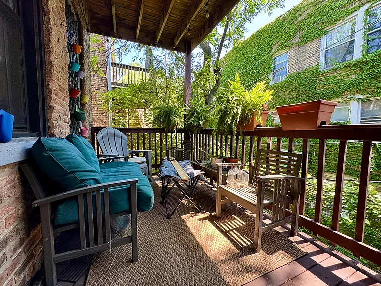 1459 W Winnemac Ave #1 — Photo 13