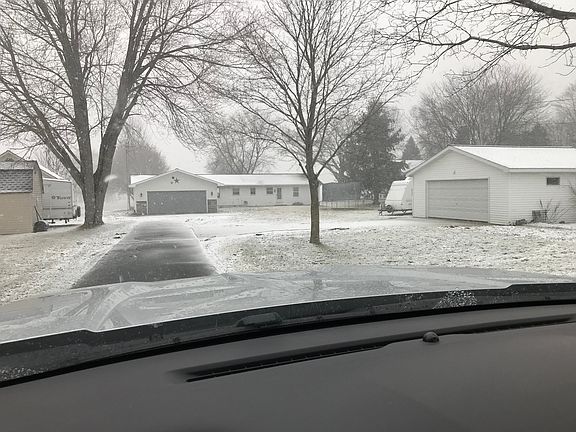3rd image of 11335 Breckenridge Dr