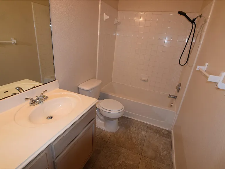 380 Zebra Dr — Photo 14
