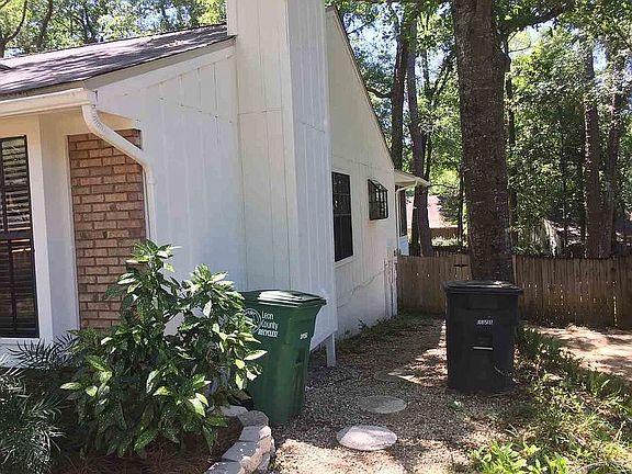 2nd image of 1115 Brafforton Dr