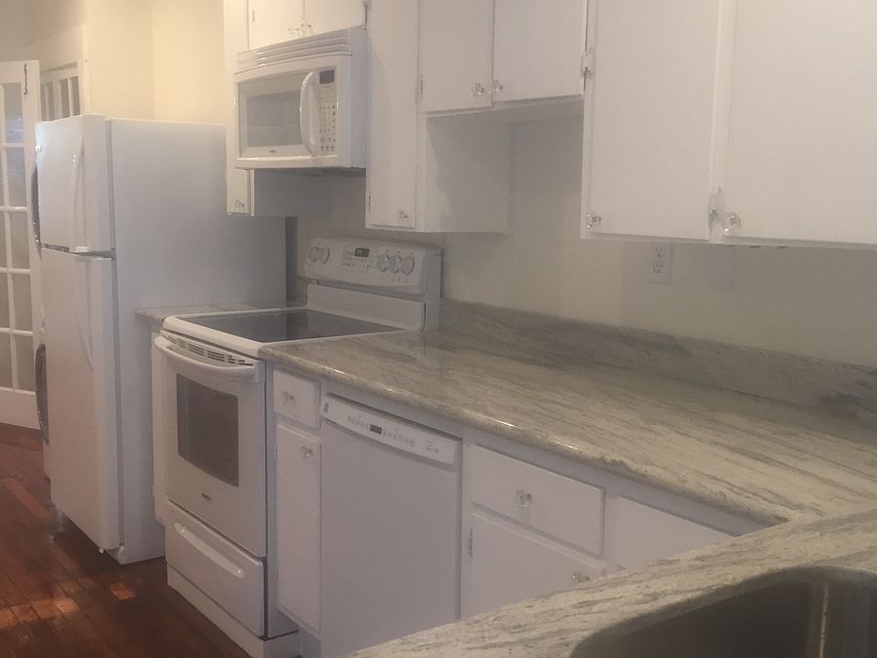 1st image of 730 N 17th Ave