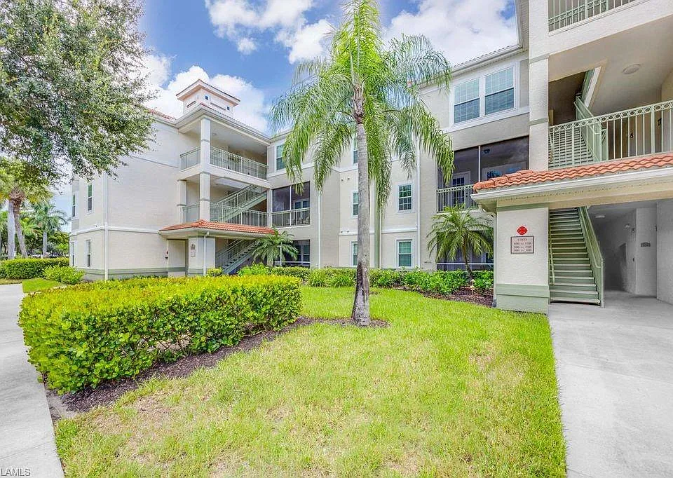 23680 Walden Center Dr #107