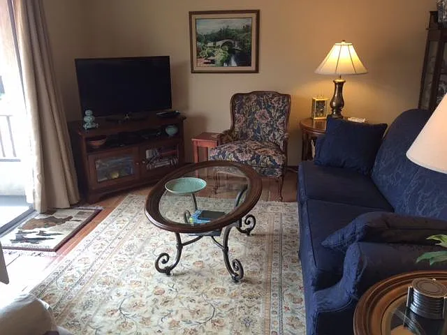 2512 Clairemont Dr #216 — Photo 7