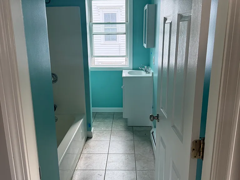39 Scott Rd #2 — Photo 7
