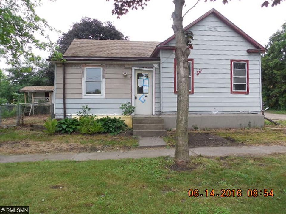 1st image of 105 W South Ave