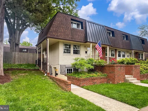 109 S Virginia Ave #471-G, Falls Church, VA 22046