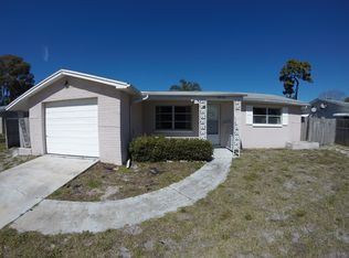 3235 Wellington Dr, Holiday, FL 34691