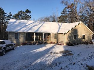 604 Moore Dr, Dalton, GA 30721