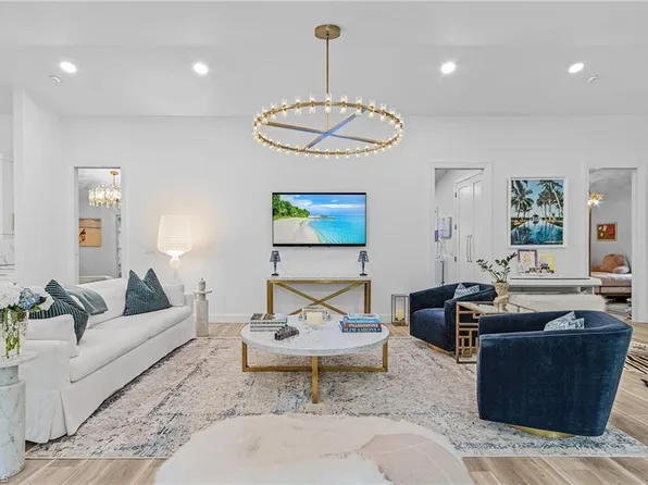 725 2nd ST S, NAPLES, FL 34102