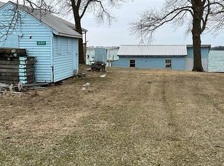 26001 105th St, Spirit Lake, IA 51360