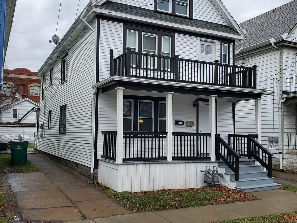 1st image of 112 Peter St #1