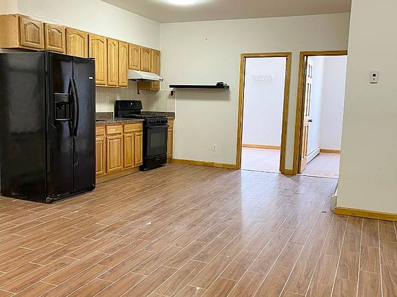 3rd image of 8808 19th Ave APT 2