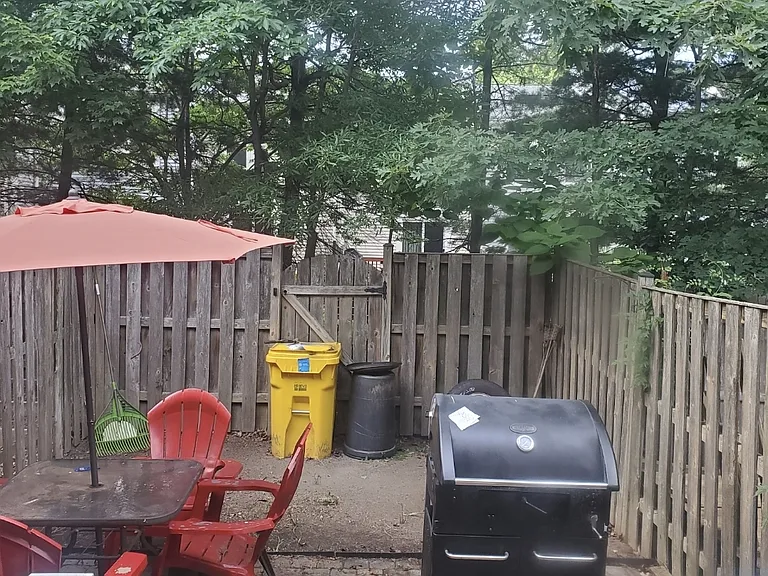 225 Sycamore Ridge Rd — Photo 11