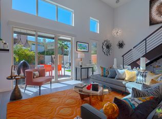 943 Oceo Cir N, Palm Springs, CA 92264