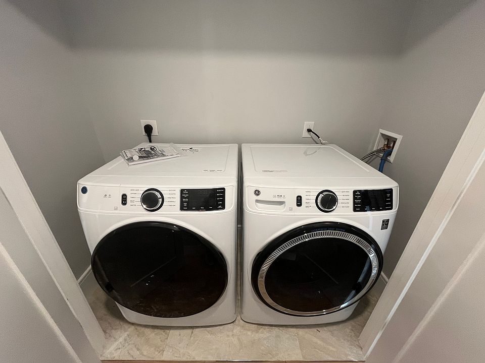 2nd image of 126 Kenrick St #11