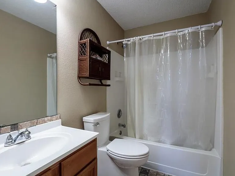 8721 Limestone Dr — Photo 4