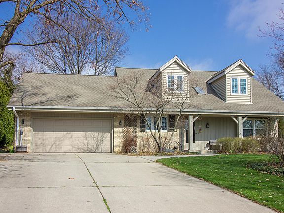 2nd image of 3756 W Holmes Ave