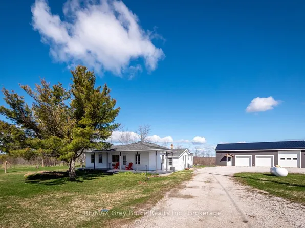 158 Red Bay Rd, South Bruce Peninsula, ON N0H 2T0