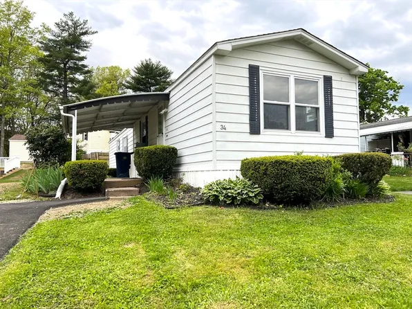 34 1st Ave, Westfield, MA 01085