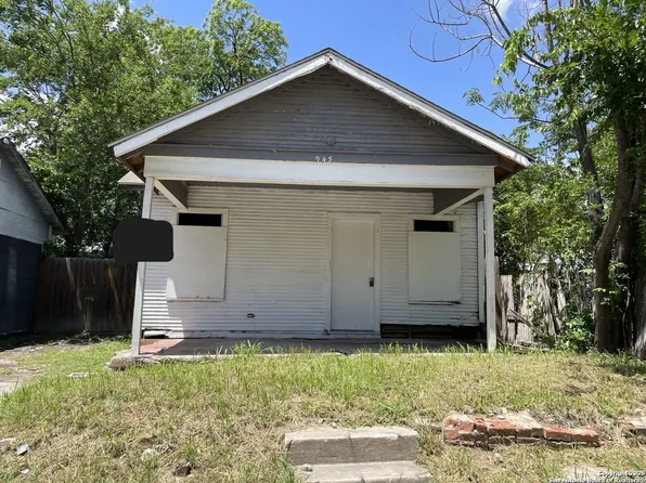 945 Delgado, San Antonio, TX 78207